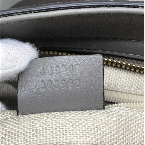 ❌SOLD❌Gucci Small Microguccissima Gray Leather Bag - Picture 5 of 8
